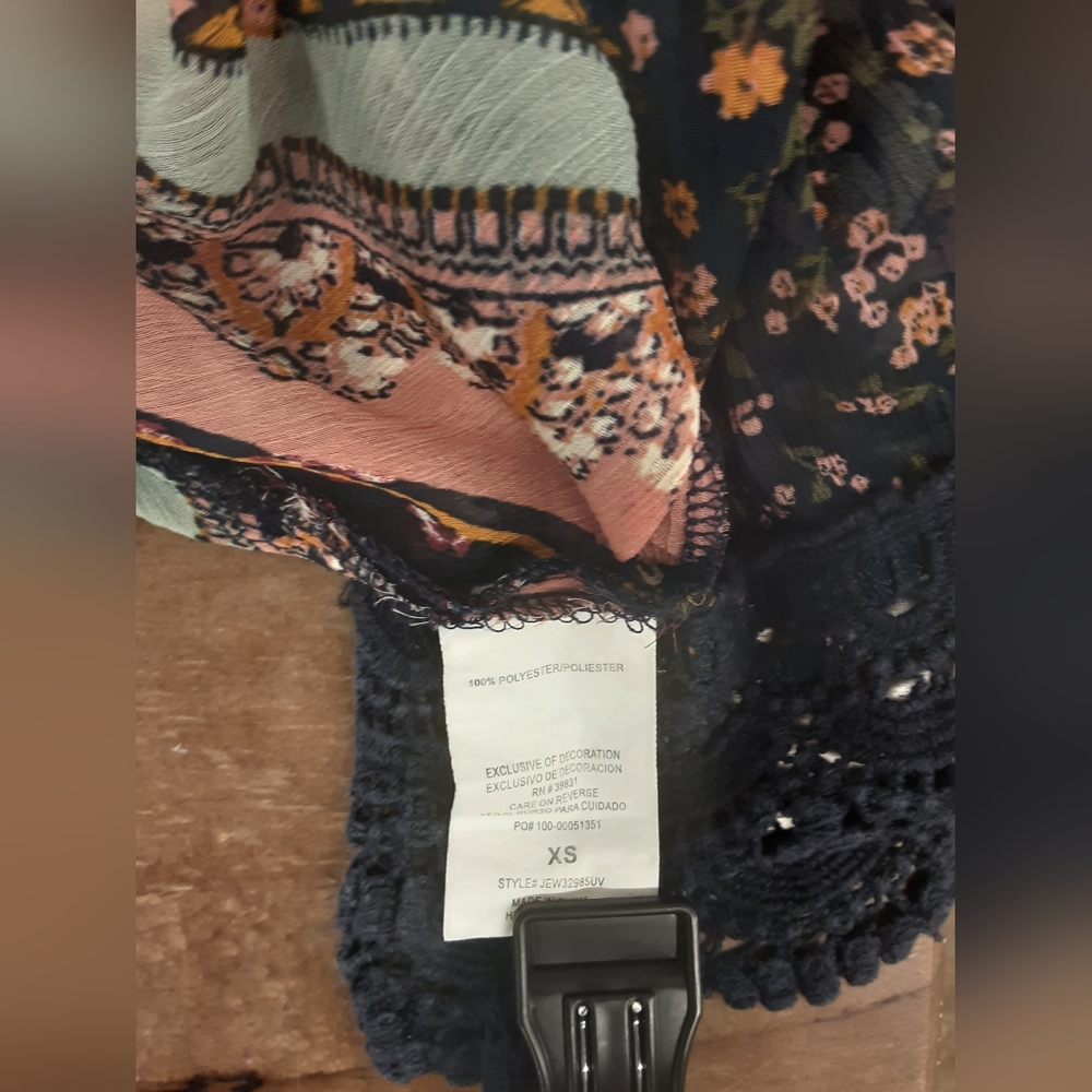 Jolt Floral Patterned Sheer Kimono Cardigan. Size Xs. - Picture 4 of 5